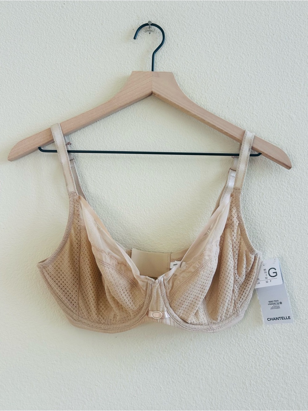 Chantelle NWT Parisian Allure Plunge Bra 32 DDDD Nude Sand Beige 32G Nude - Picture 2 of 5